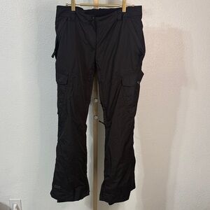 PWDR ROOM- Women's Black Cargo snow Pants- Small